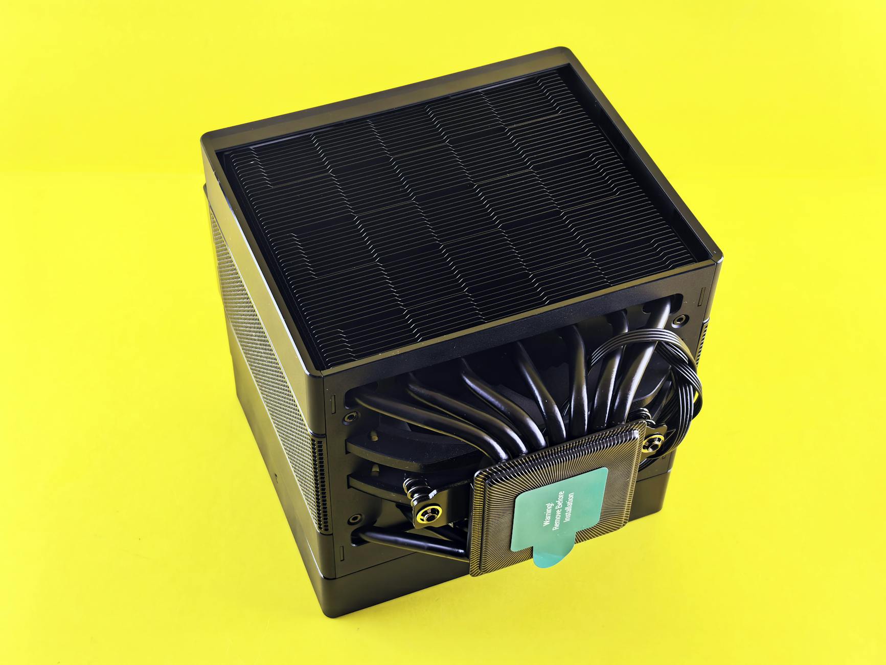 Die stromlose Kühl-Speisekammer im Oberschrank: Poröse Keramik-Module für frische Vorräte ohne Kühlschrank Die stromlose Kühl-Speisekammer im Oberschrank: Poröse Keramik-Module für frische Vorräte ohne Kühlschrank