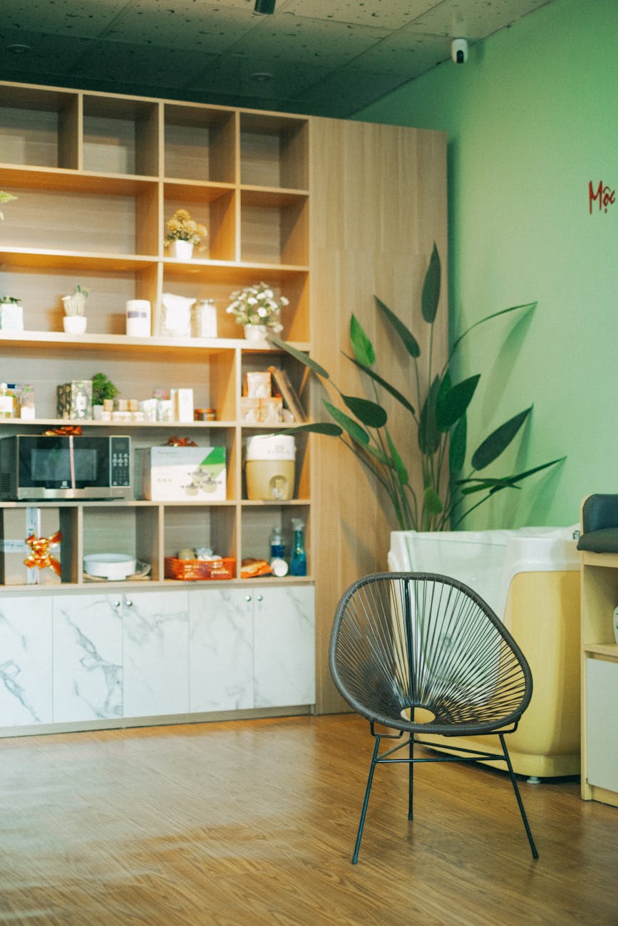 Thermoaktive Möbel: Unsichtbar heizen und kühlen mit Kapillarrohr, Lehmfurnier und PCM